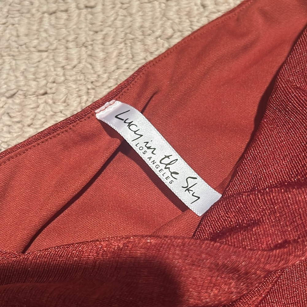 Lucy in the Sky One-Shoulder Ruched Mini Dress in Rust - Picture 4 of 5